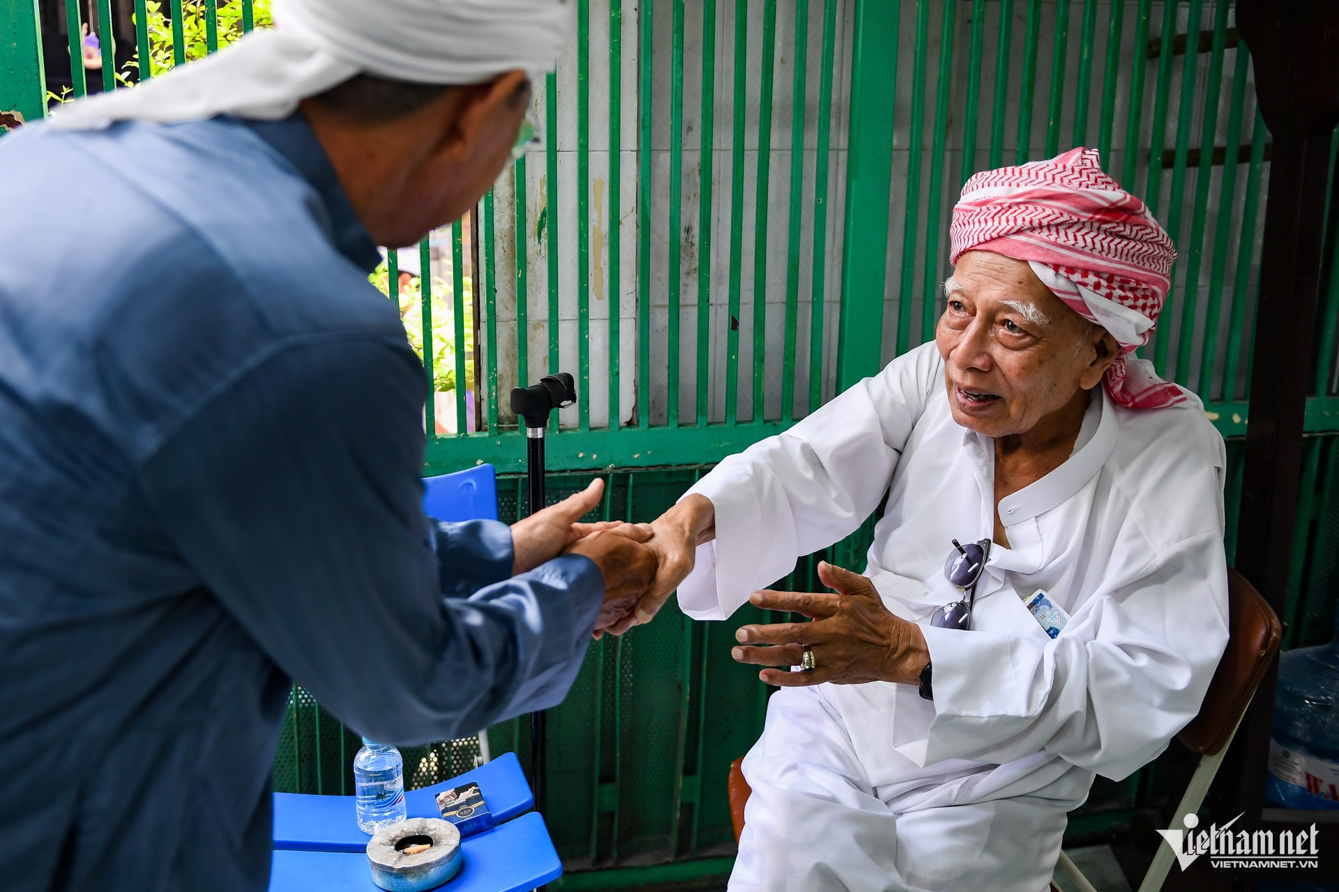 W-người chăm TPHCM Nguyễn Huế 4.jpg