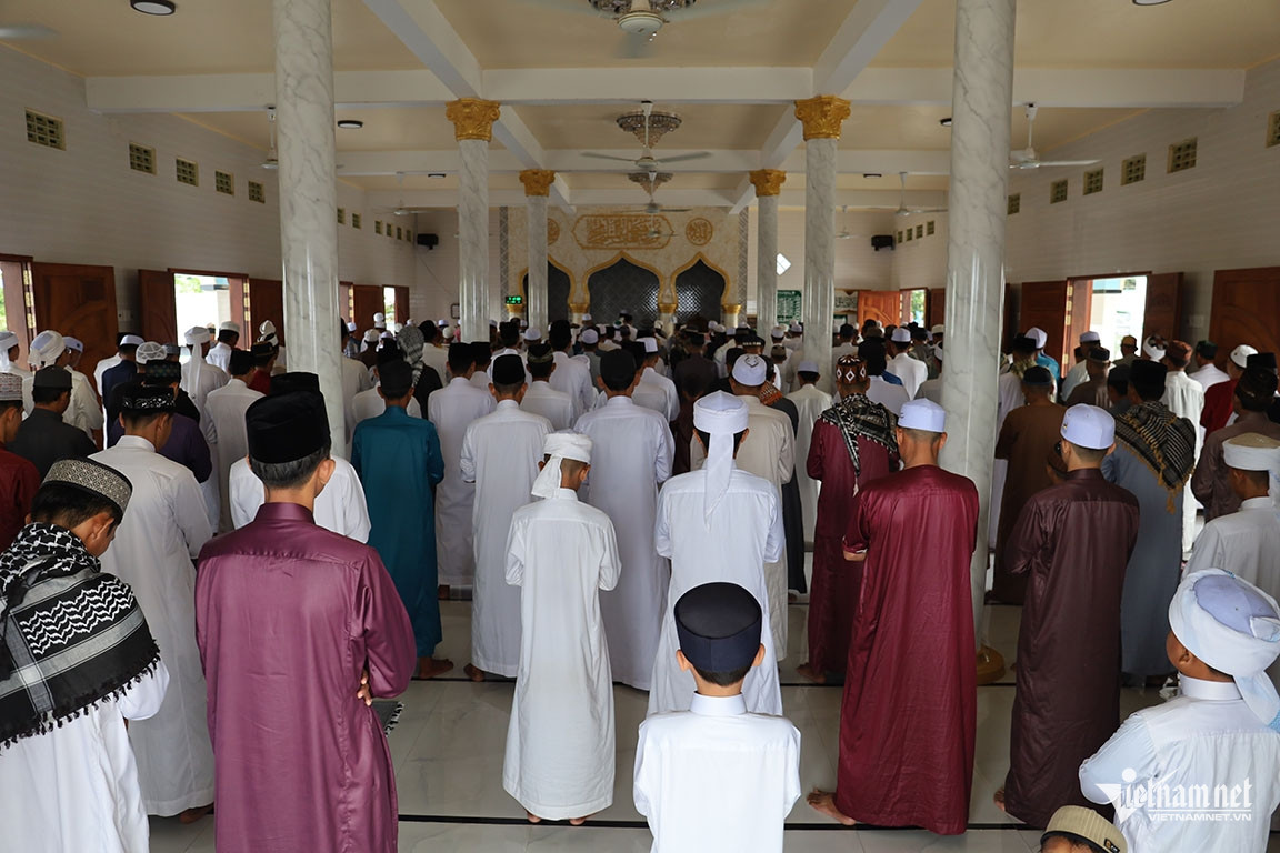 W-Tết Roya Haji của dân tộc Chăm - 3.jpg