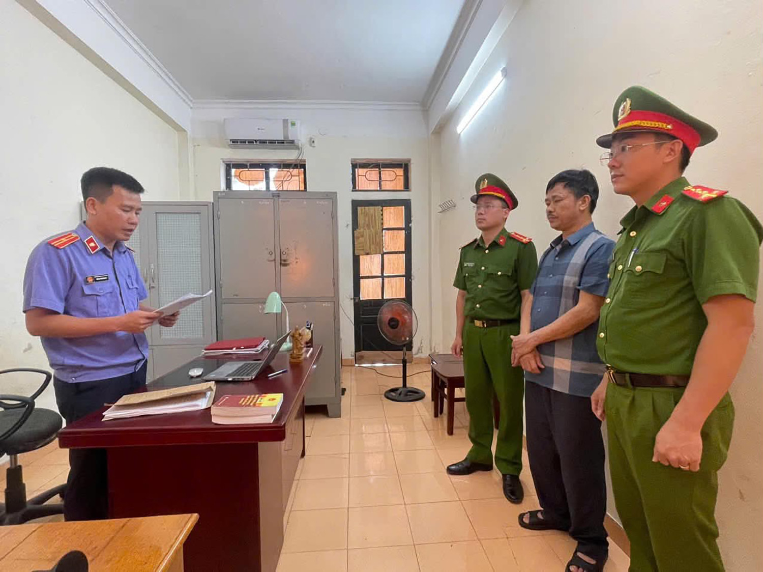 bắt nguyễn hữu cường.jpeg