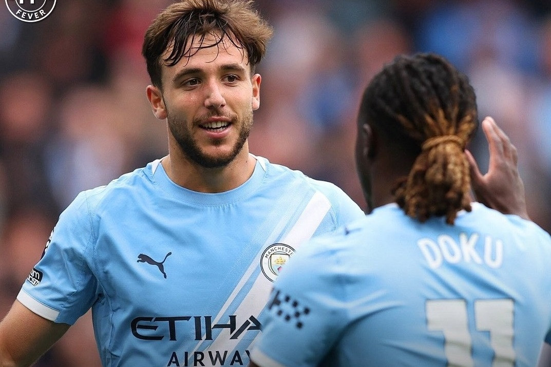 Cầu thủ đầu tiên rục rịch rời Man City sau khi Pep ra đi
