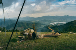 https://static-images.vnncdn.net/vps_images_publish/000001/000003/2026/5/28/dinh-ngoa-van-8-4307.jpg
