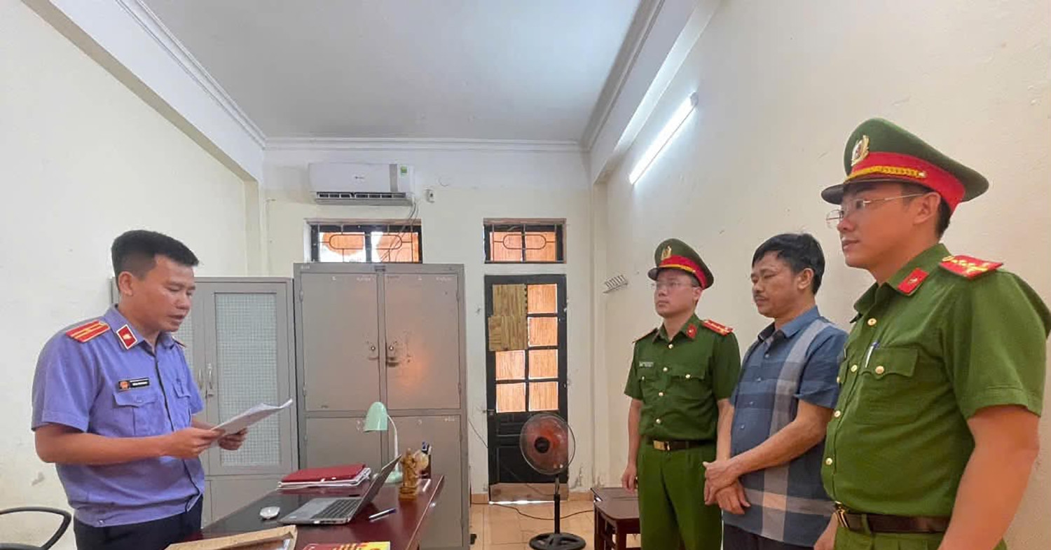 Khởi tố đối tượng thu mua lợn nhiễm dịch bán cho cơ sở giết mổ