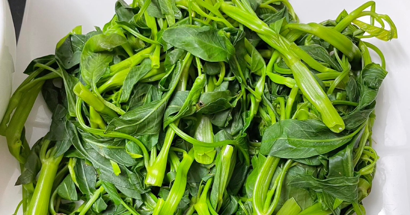5 không khi ăn rau muống