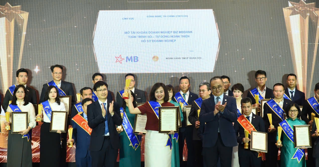 MB ghi dấu ấn với 5 giải thưởng Sao Khuê 2026