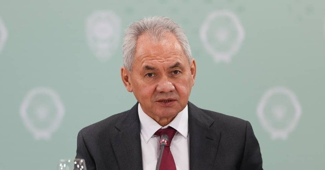Nga hối thúc các nhà ngoại giao rời Ukraine, EU không làm trung gian đàm phán