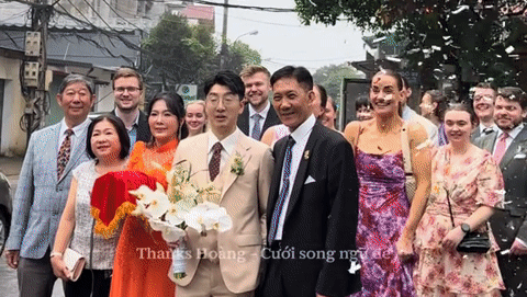 Chú rể Na Uy vượt 9.000km, thực hiện thử thách độc đáo để đón cô dâu Việt