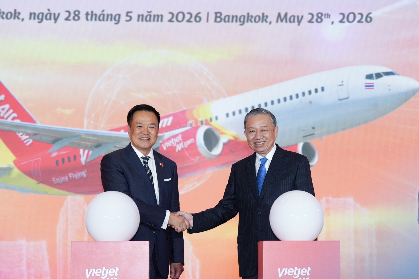 Vietjet chào mừng 50 triệu lượt khách Việt Nam - Thái Lan