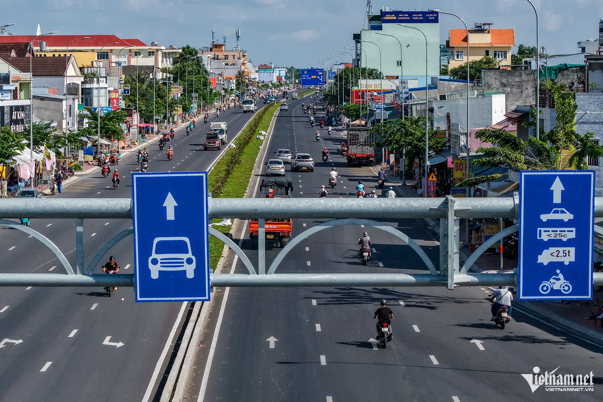 https://static-images.vnncdn.net/vps_images_publish/000001/000003/2026/5/29/w-quoc-lo-50-tphcm-nguyen-hue-4-2359.jpg