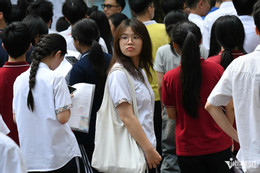 W-thi vao 10 HN10.jpg