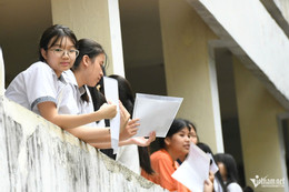 W-thi vao 10 HN5.jpg
