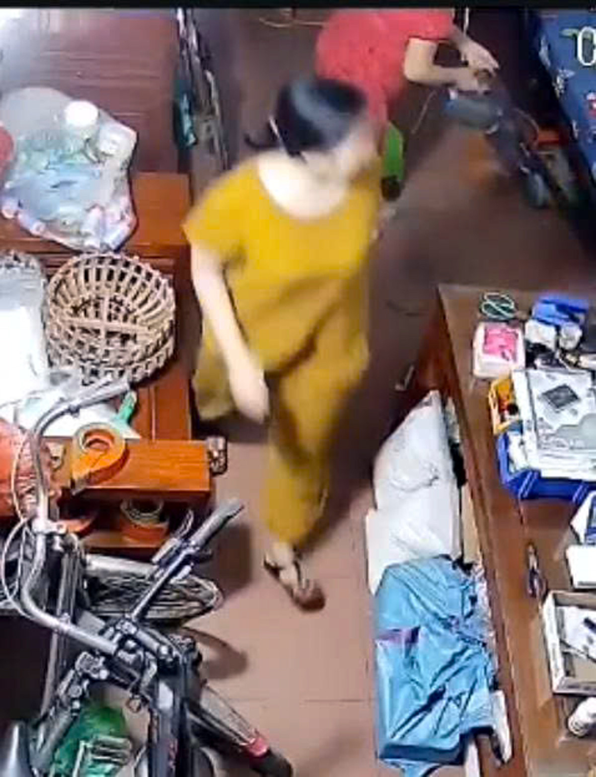 z7878550341564_4e0b02038107267c0970b95ef347da1e.jpg