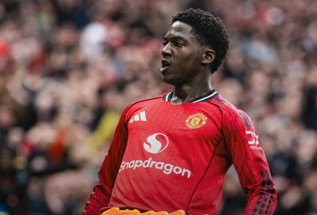 Nóng BXH Ngoại hạng Anh 2025/26 - Vòng 35: MU có vé dự Champions League
