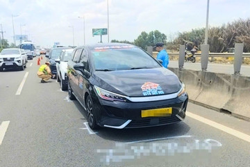 Bản tin chiều 3/5: Hai vụ tai nạn liên tiếp trên cao tốc hướng về TPHCM