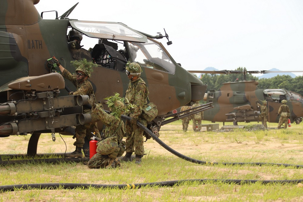 AH 1 Japan 2.jpg