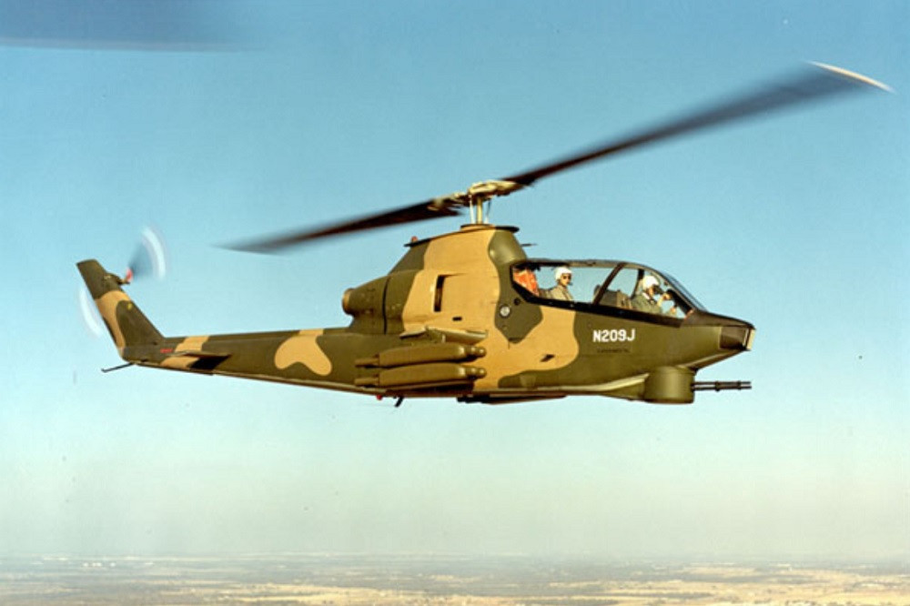 AH 1 Japan 3.jpg