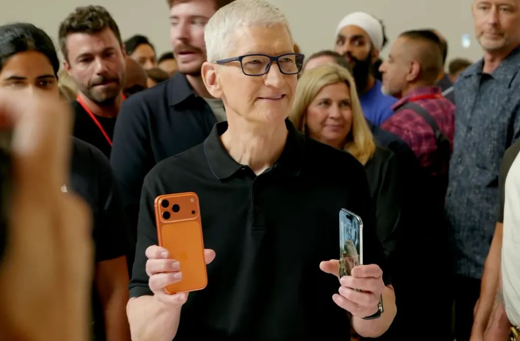 Tim Cook 01.png