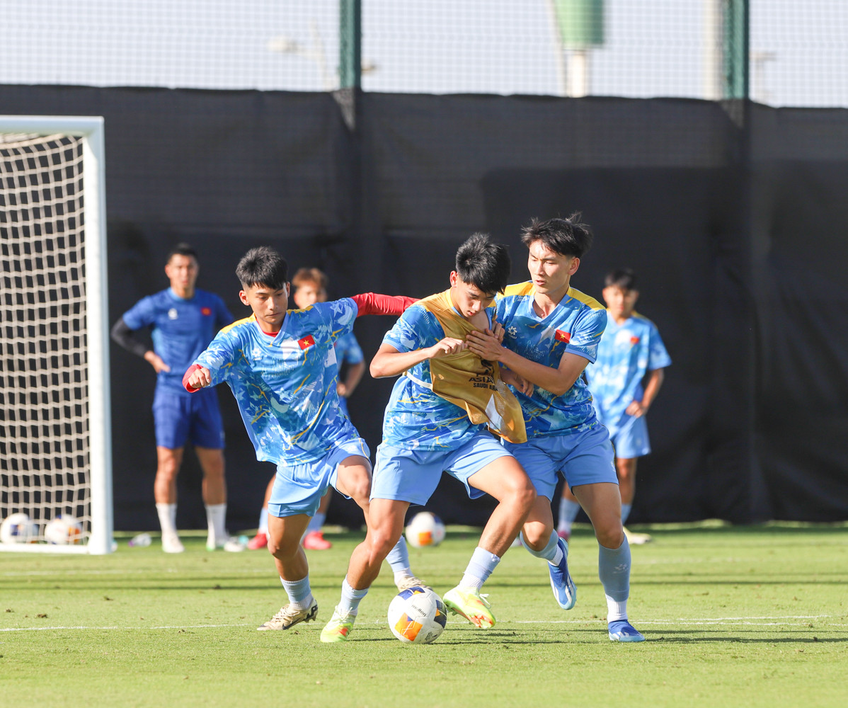 u17 viet nam 3.jpg