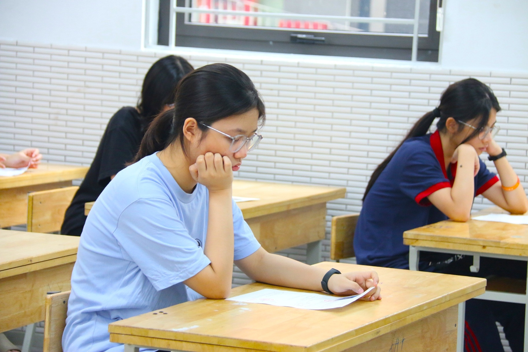 Đề thi và đáp án môn Tiếng Anh vào lớp 10 tại Hà Nội năm 2026 mã đề chẵn