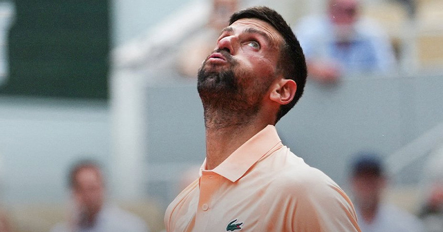 Djokovic nối gót Sinner rời Roland Garros: Nole vỡ mộng Grand Slam 25
