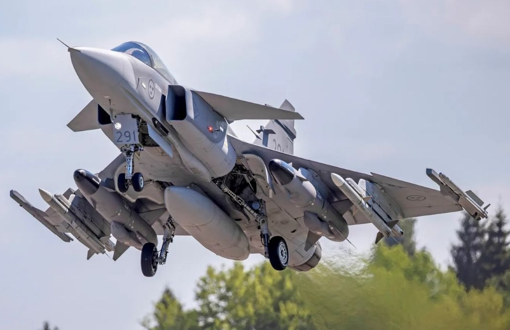 Gripen Ukraine, tiêm kích Thụy Điển với tên lửa Meteor ‘đẩy Nga ra khỏi bầu trời’