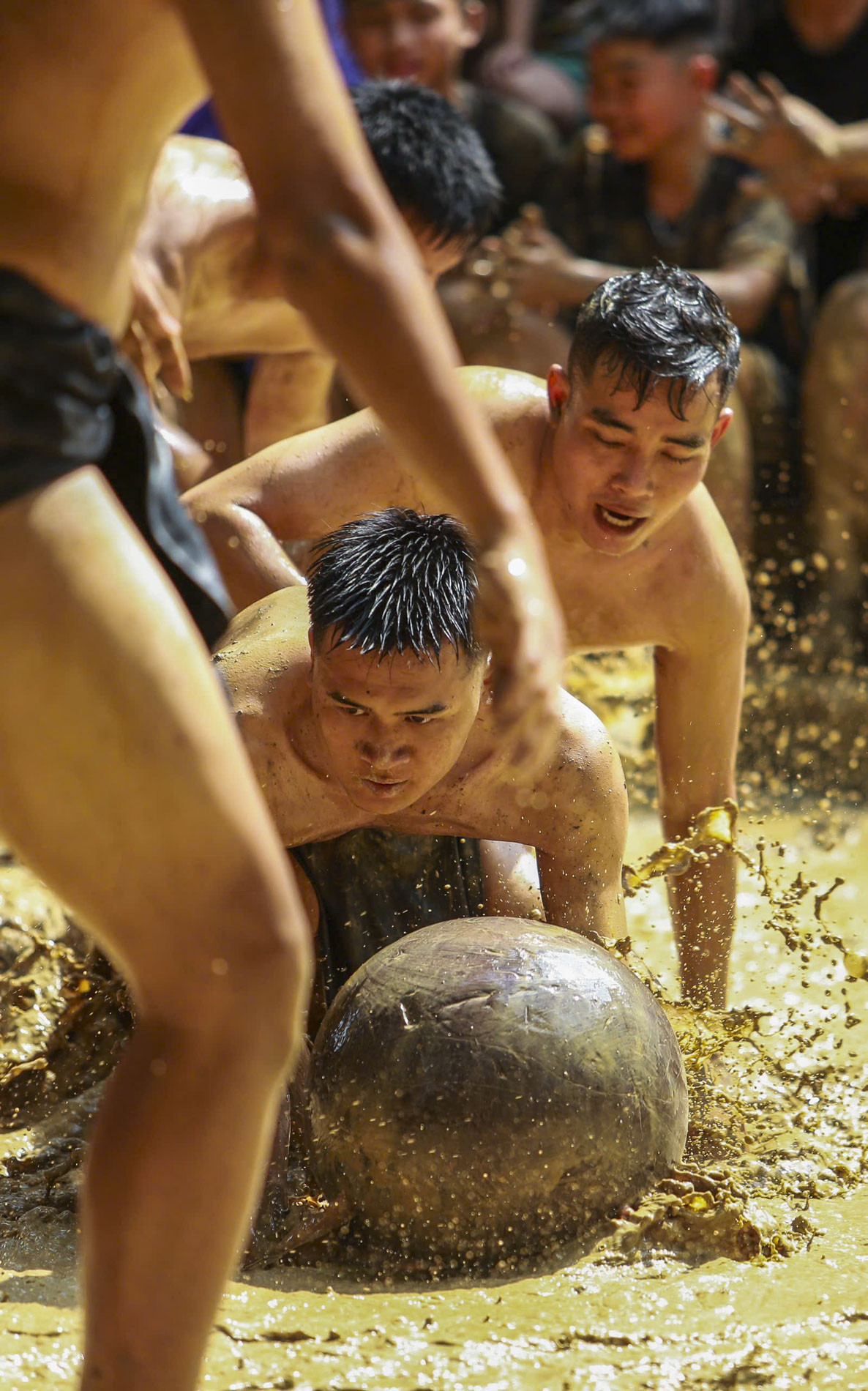 lễ hội vật cầu bùn vân hà_25.JPG