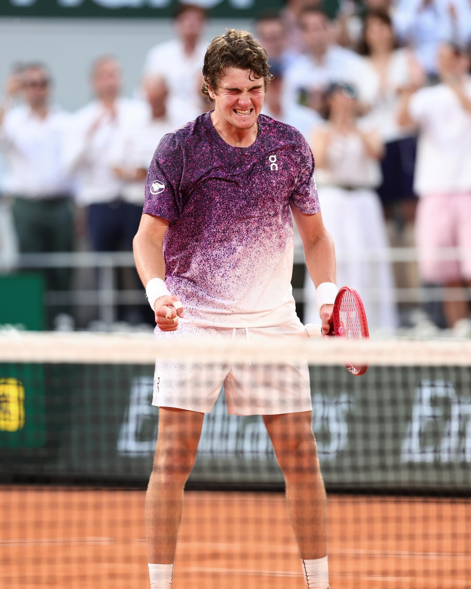 https://static-images.vnncdn.net/vps_images_publish/000001/000003/2026/5/30/novak-djokovic-vs-joao-fonseca-3-153.jpg