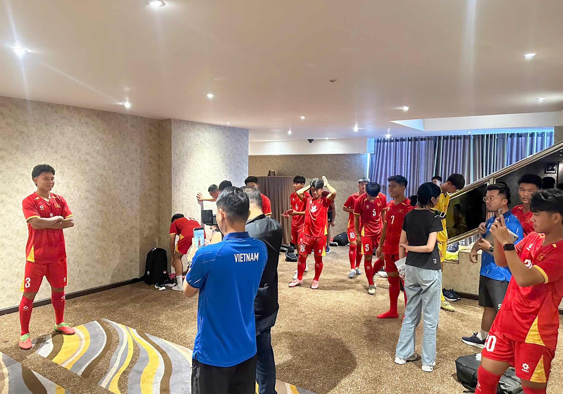 u19 viet nam 1.jpg