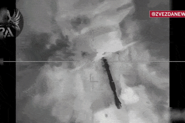 UAV Nga bắn cháy pháo tự hành Paladin và hàng loạt khí tài của Ukraine