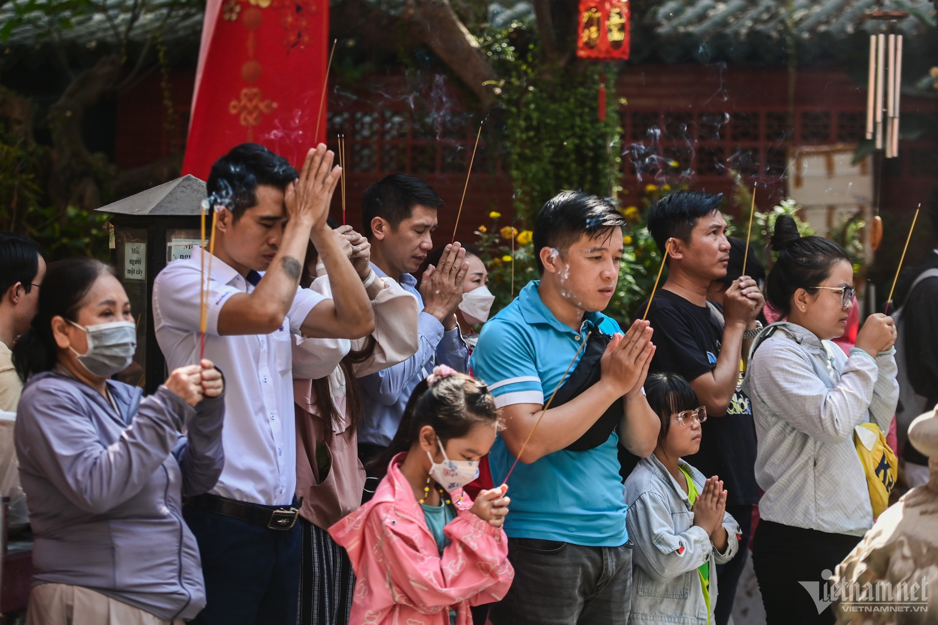  Văn khấn Rằm tháng 4 năm 2026 được nhiều nhà tin dùng 