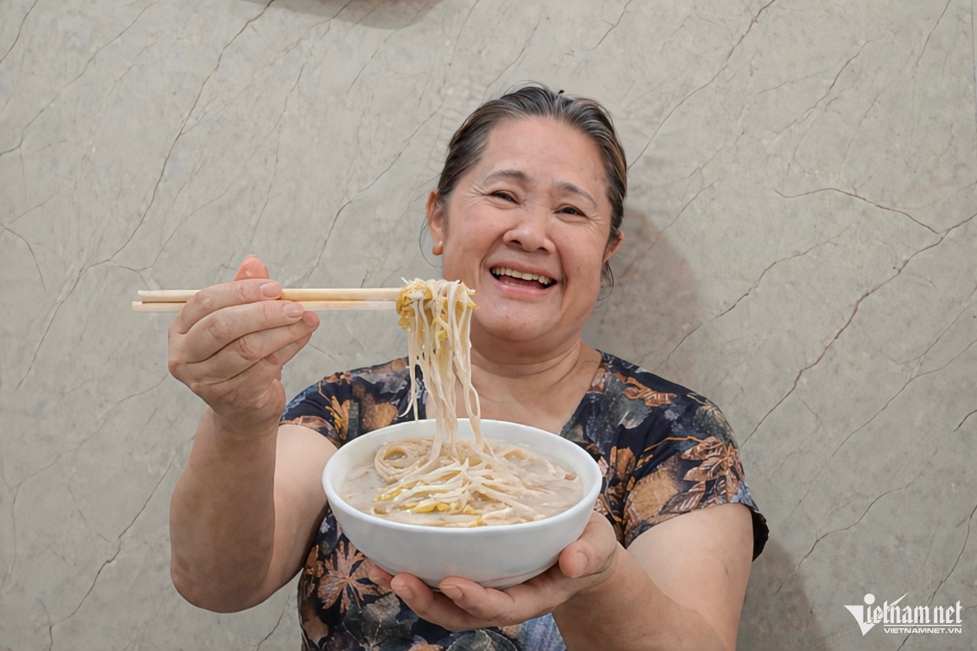 W-bánh đúc nộm.png