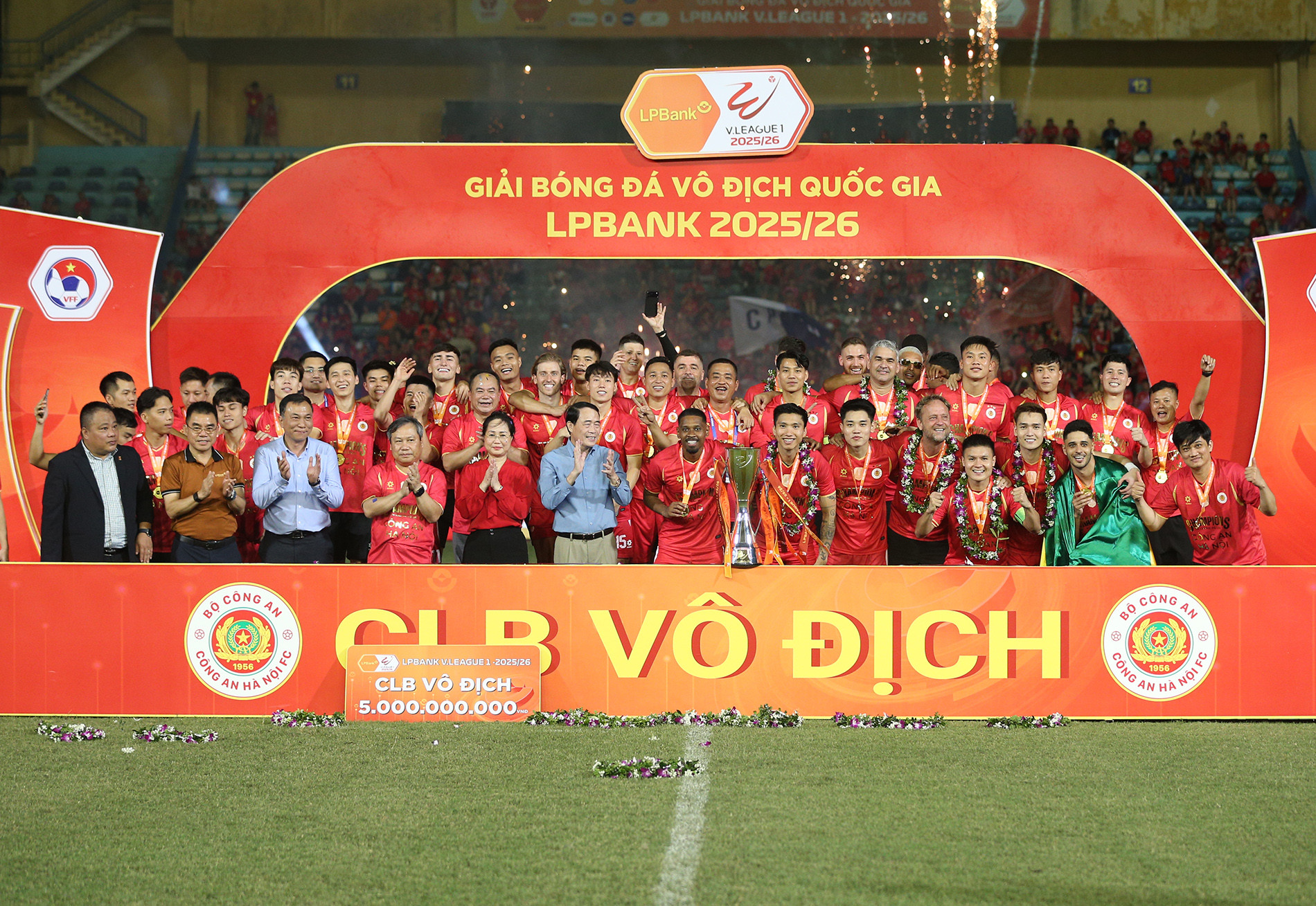 cahn vo dich 3.JPG