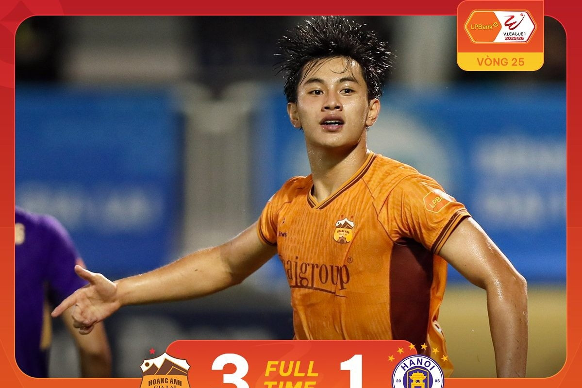 HAGL ngược dòng hạ Hà Nội FC, chính thức trụ hạng V-League