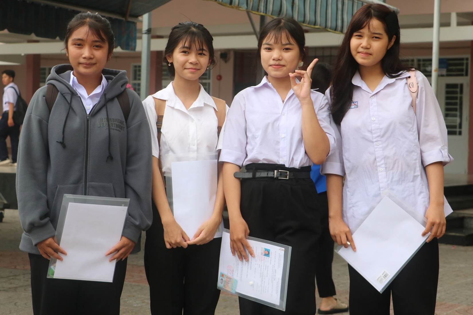 Lần đầu thi lớp 10 dưới mái nhà chung TPHCM, thí sinh lo đề tăng tính thực tiễn