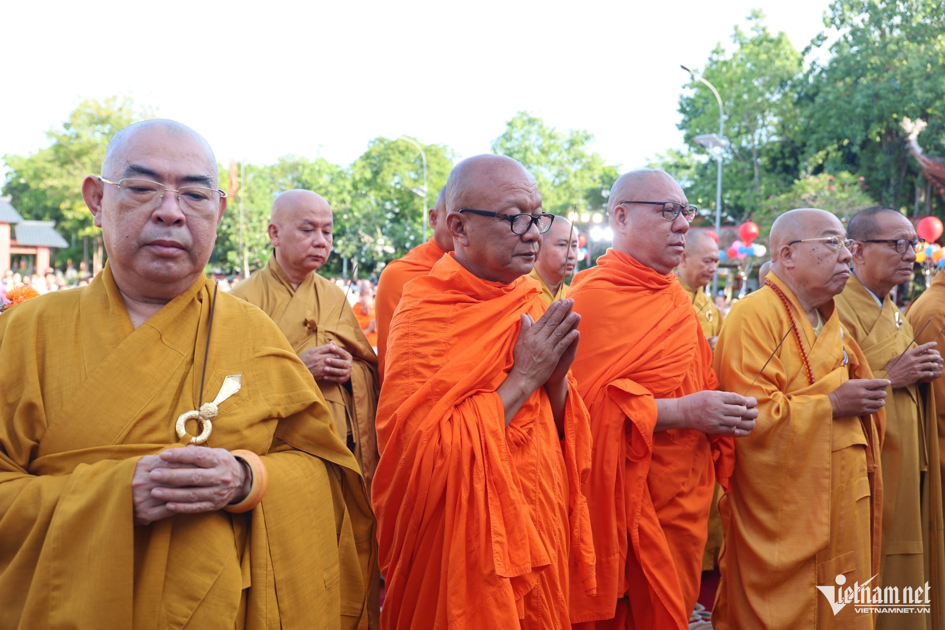 W-Phật đản tại Cần Thơ - 1.jpg