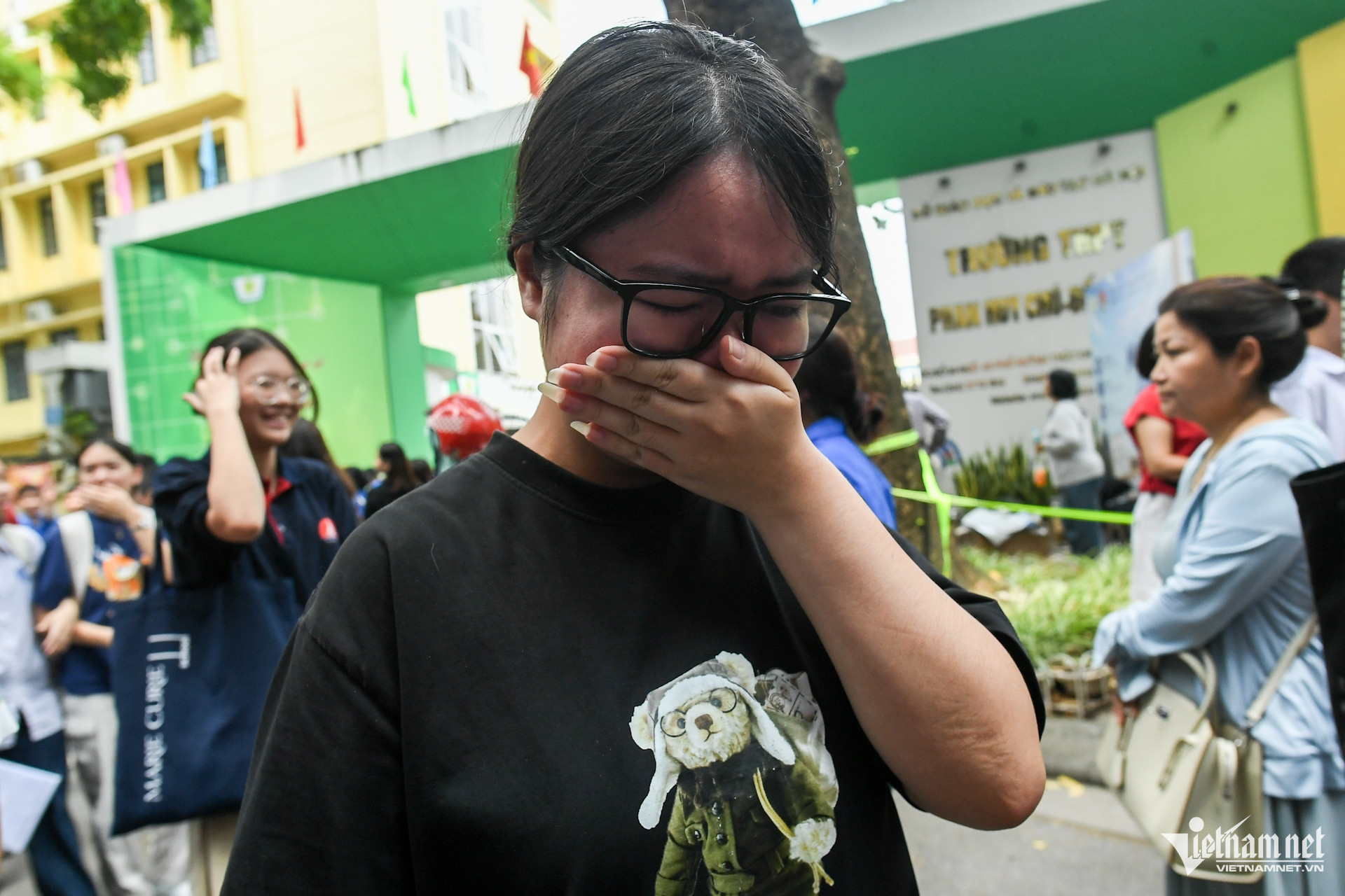 W-thi 10 mon toan (18).JPG.jpg