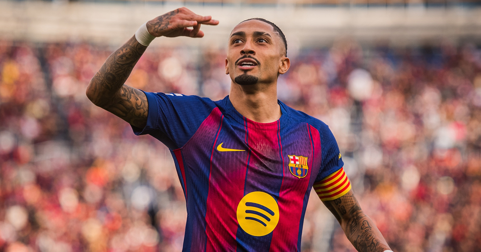 Tin tức về chuyển nhượng 4/5: MU mơ Raphinha, Liverpool ký Williams
