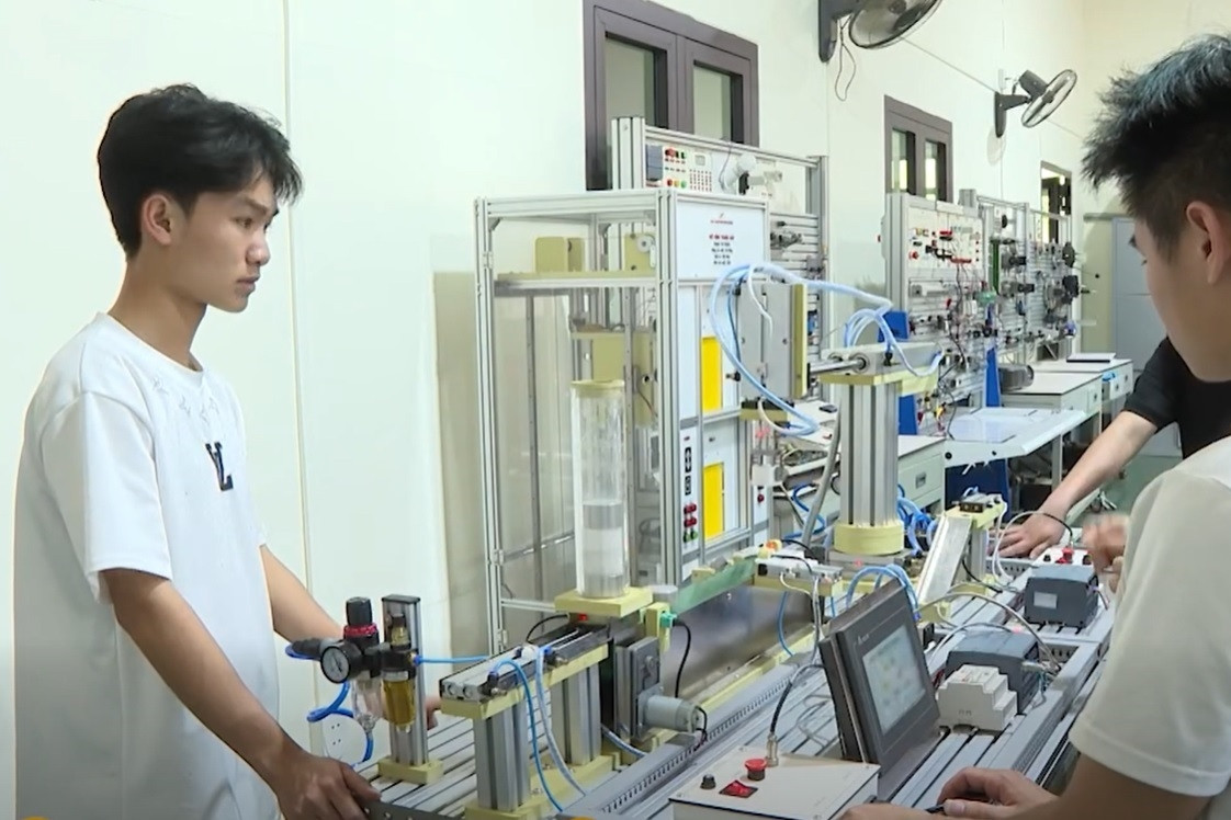 Cao Bằng: Giảm nghèo thông tin thị trường lao động để nâng cao thu nhập cho dân