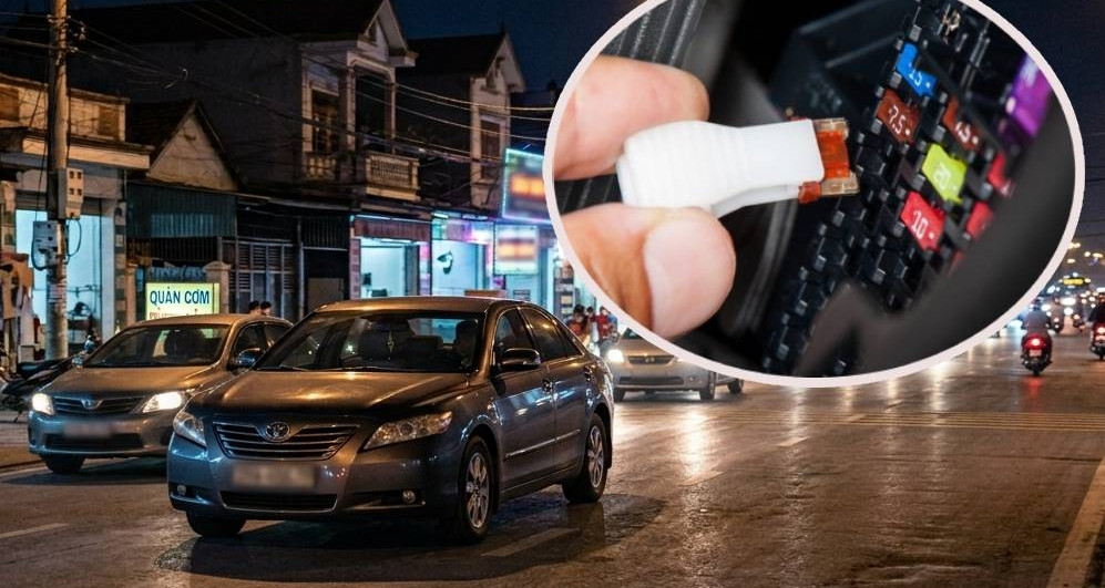 Đèn pha ô tô 'dở chứng' giữa trời tối chỉ vì một chi tiết bé bằng cái móng tay