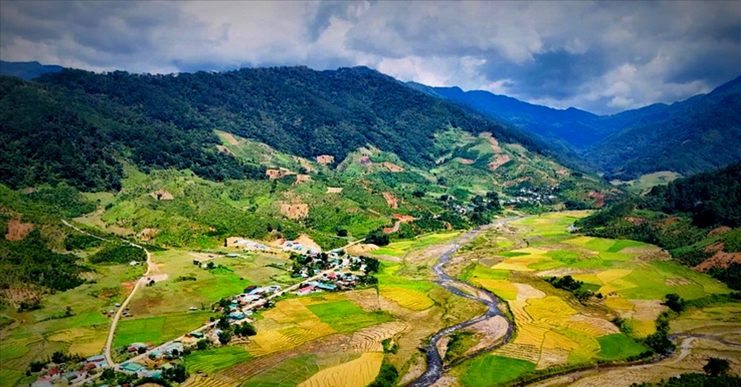 Làng Xốp Dùi nguyên mẫu trong truyện ngắn “Rừng xà nu” hôm nay