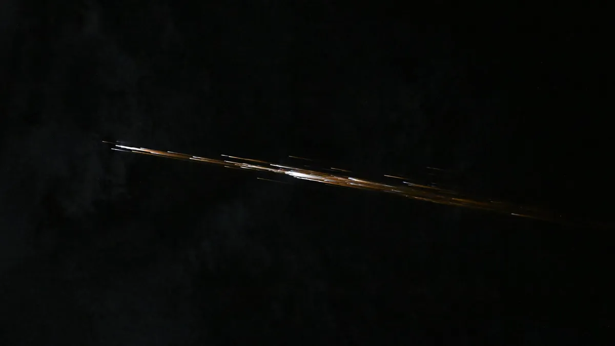 ISS qua cau lua 2.png