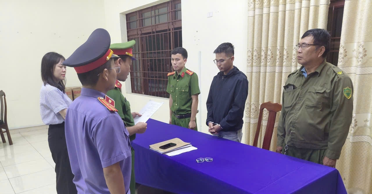 Khởi tố, bắt tạm giam tài xế vụ cháy ô tô ở cây xăng khiến 2 thiếu niên tử vong
