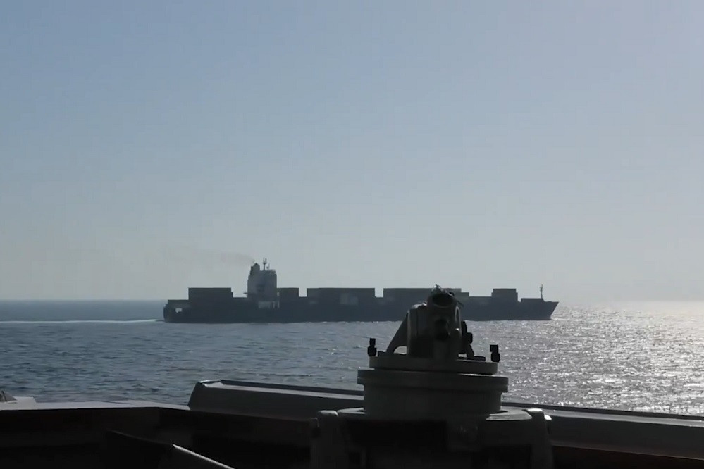 Pakistan tiếp nhận thủy thủ Iran bị Mỹ bắt, UAE tố Tehran tấn công tàu chở dầu