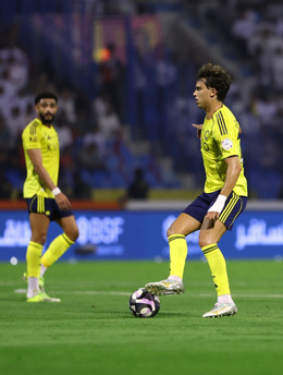 https://static-images.vnncdn.net/vps_images_publish/000001/000003/2026/5/4/ronaldo-vo-duyen-al-nassr-thua-dau-san-khach-78.jpg
