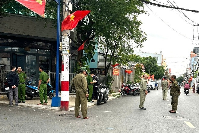 Thanh niên 22 tuổi tử vong sau khi rơi từ lầu cao ở TPHCM