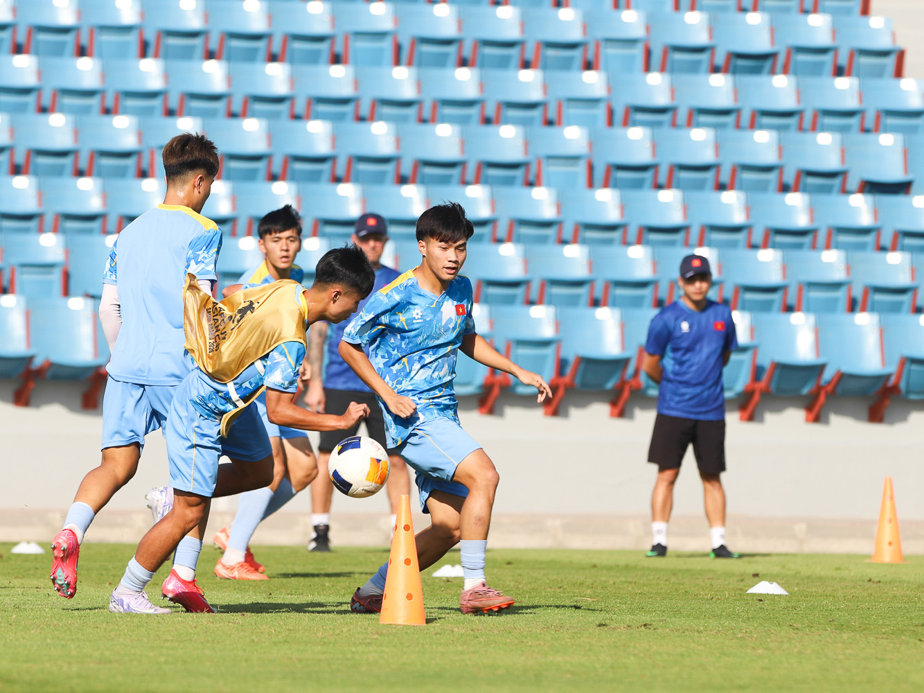 u17 viet nam 7.jpg