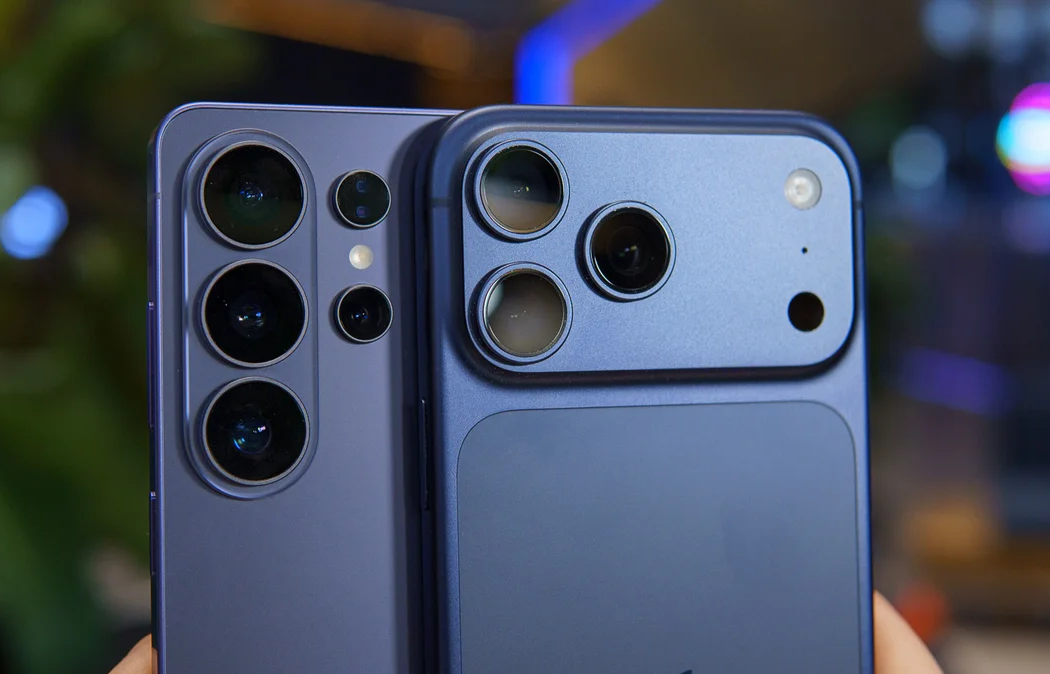 Vì sao làm vỡ điện thoại Samsung ‘đau ví’ hơn cả làm rơi iPhone?