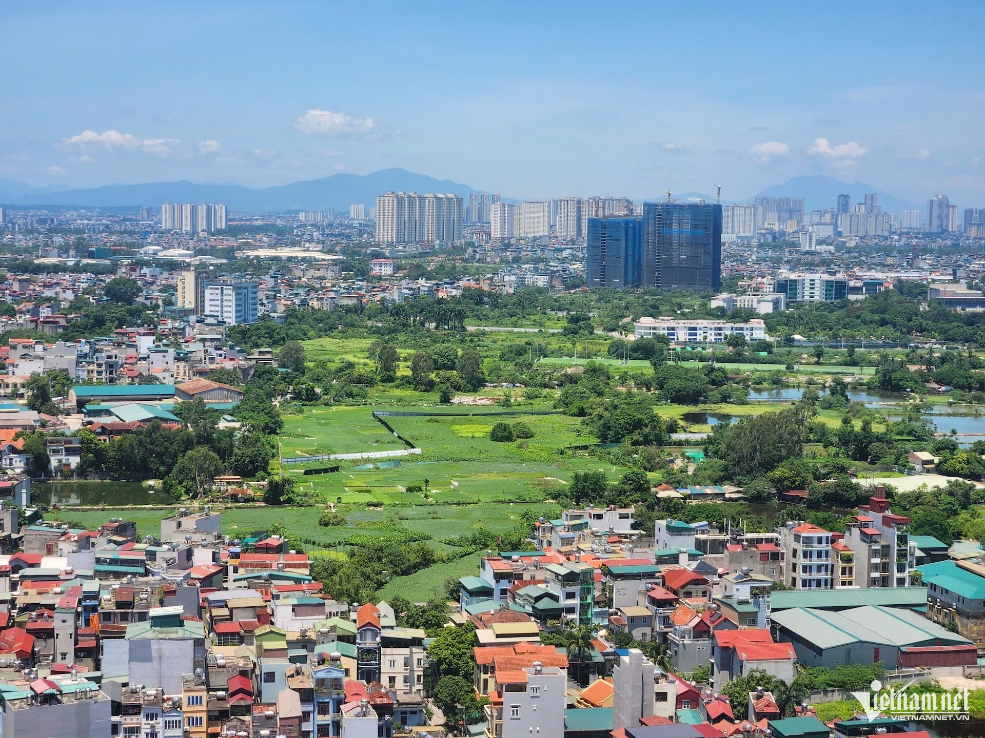 W-chung cu bat dong san ha noi vietnamnet.jpg