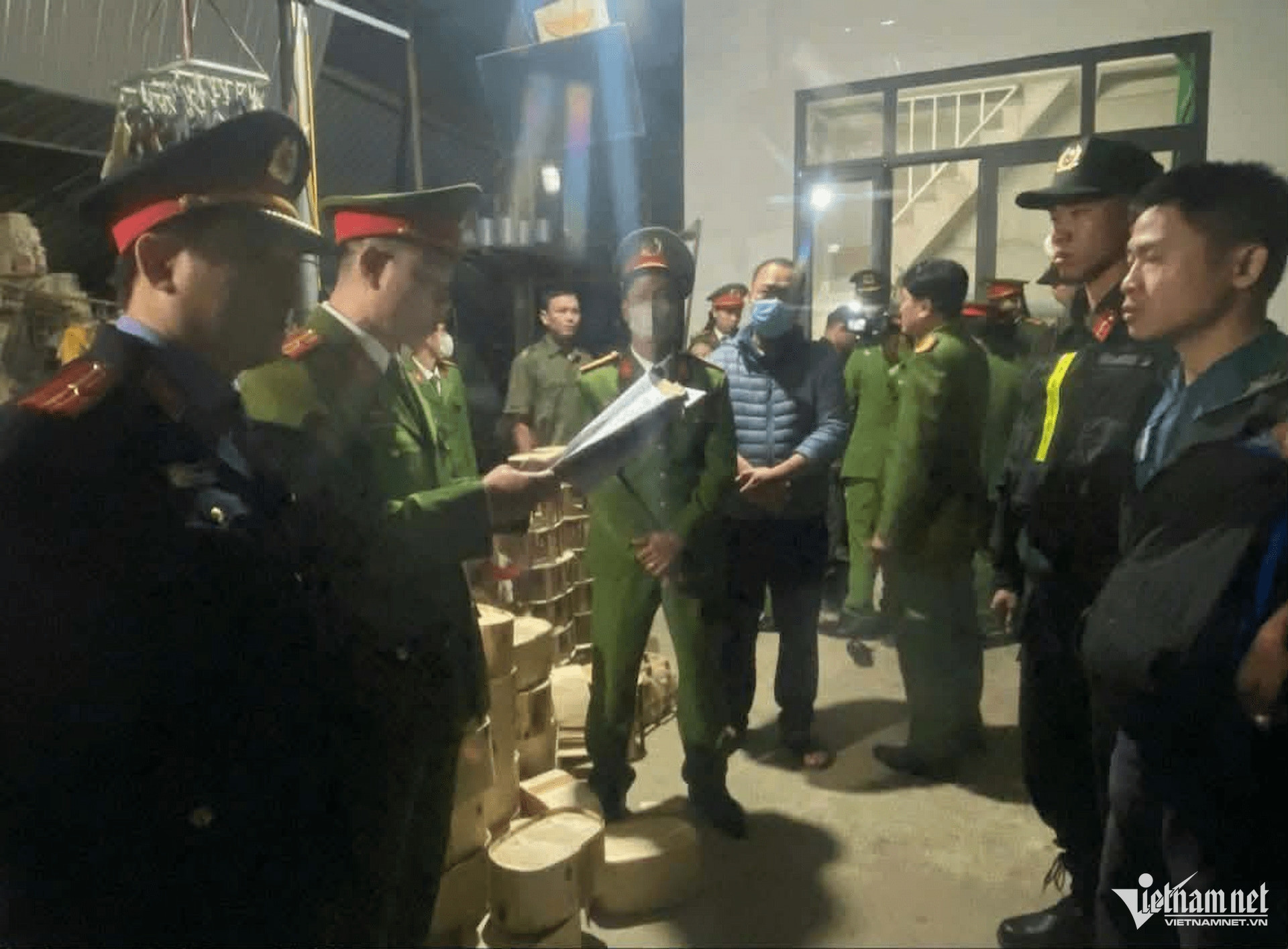 w d36543bf d89d 4e86 b914 5d30f3c5969a 2562.jpg