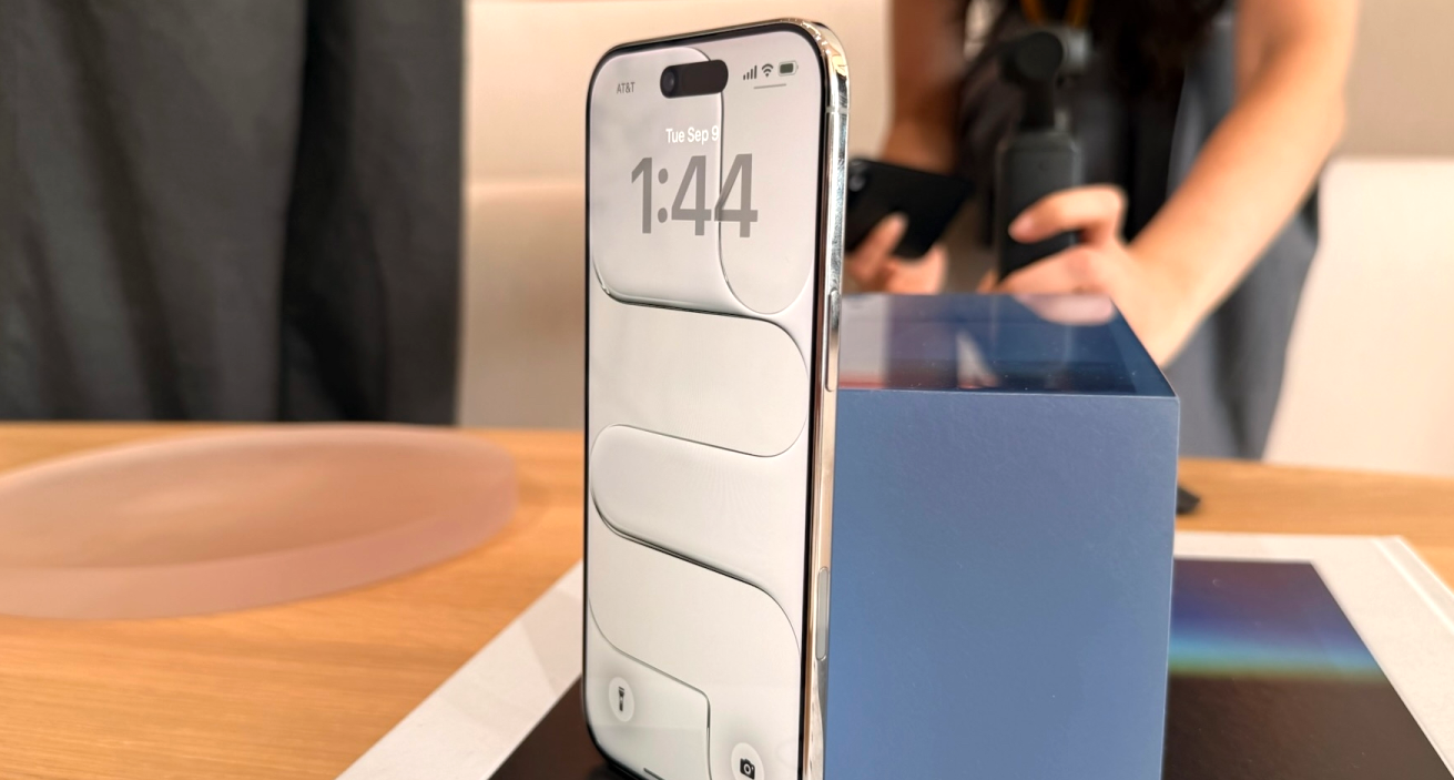 iPhone Air khiến cả đối thủ cũng ‘ngã đau’