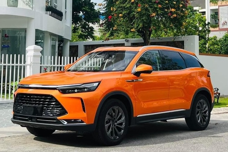 Tại sao các hãng xe dần loại bỏ tay nắm cửa truyền thống?